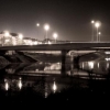 Un pont la nuit