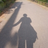 Autoportrait en géante à petite tête