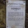 Plaque qui interdit l'accès à l'un des plus...